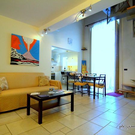 ナポリ Spicchi Di Sole Bed & Breakfast エクステリア 写真