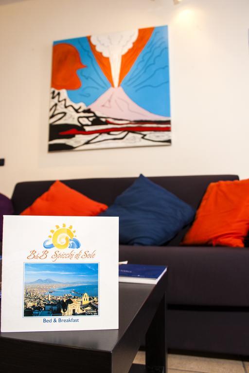 ナポリ Spicchi Di Sole Bed & Breakfast エクステリア 写真