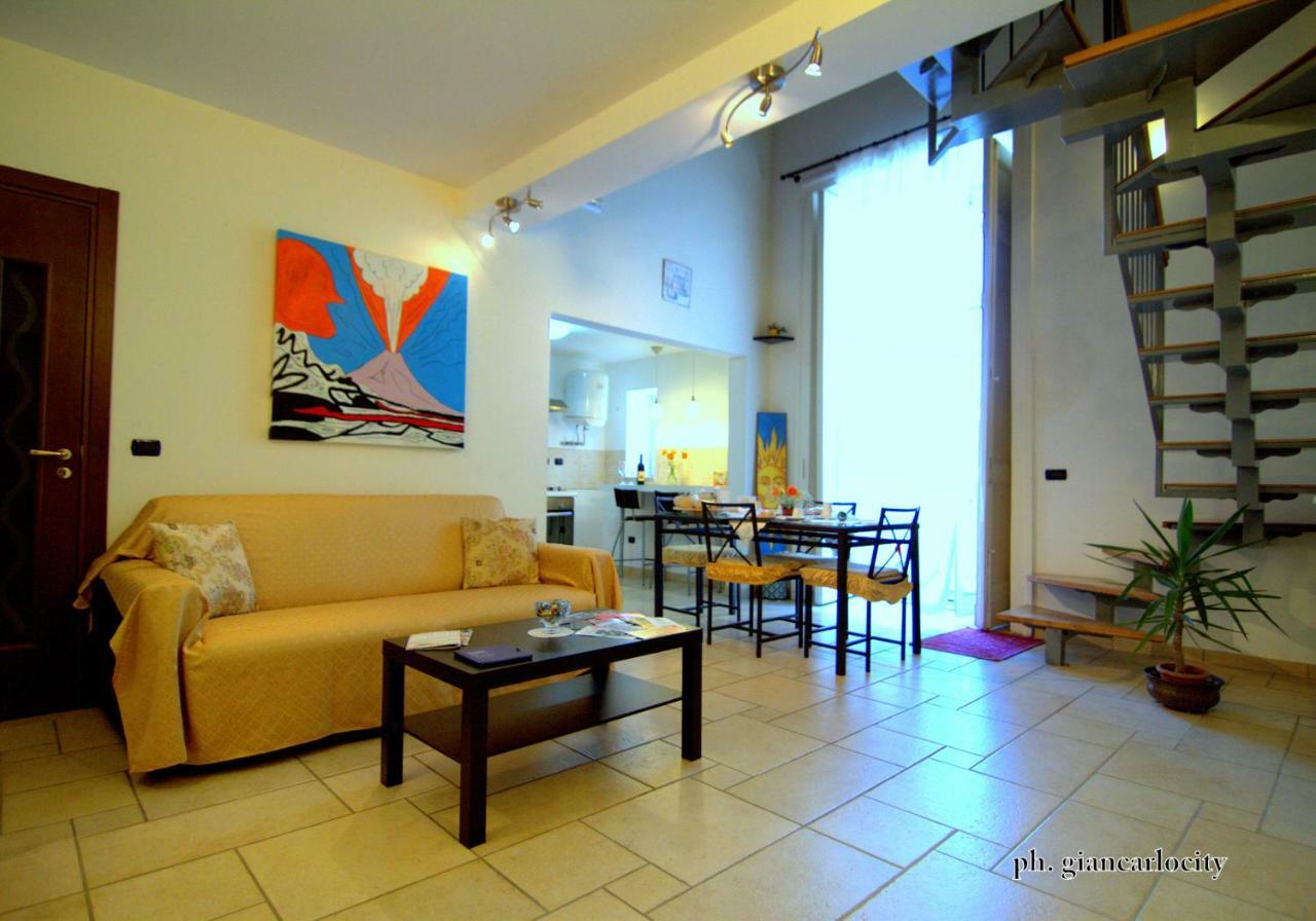 ナポリ Spicchi Di Sole Bed & Breakfast エクステリア 写真