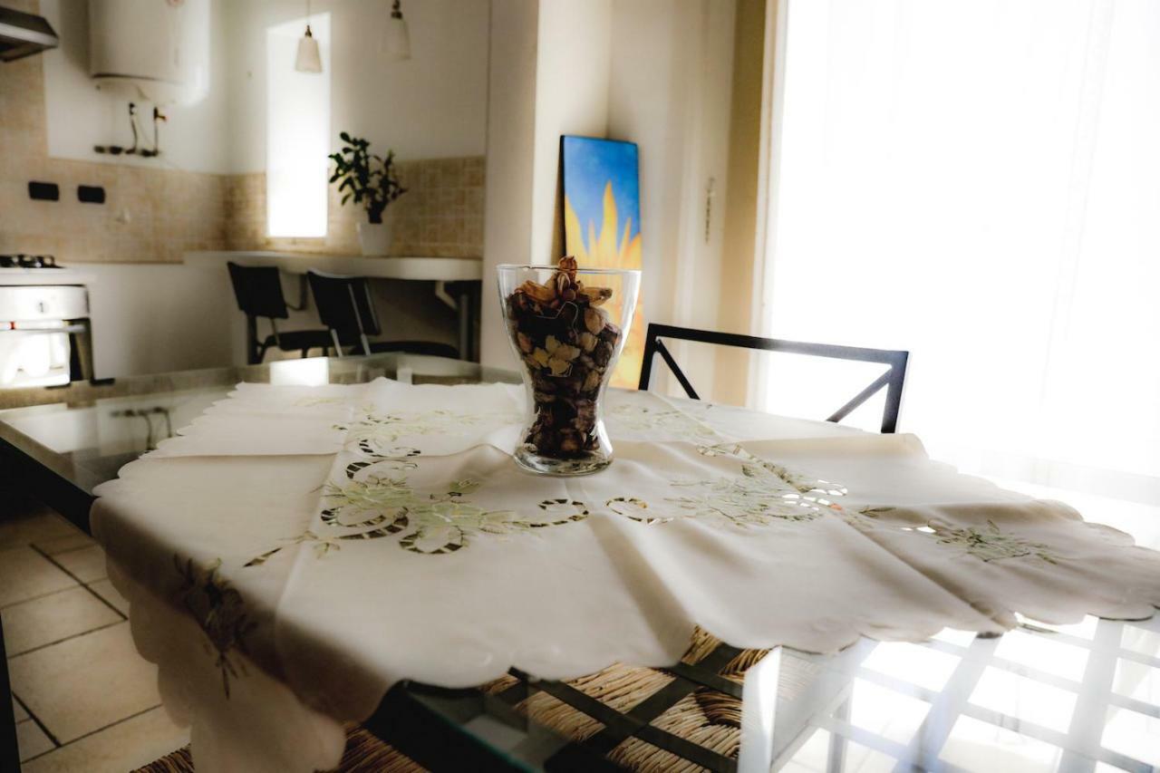 ナポリ Spicchi Di Sole Bed & Breakfast エクステリア 写真