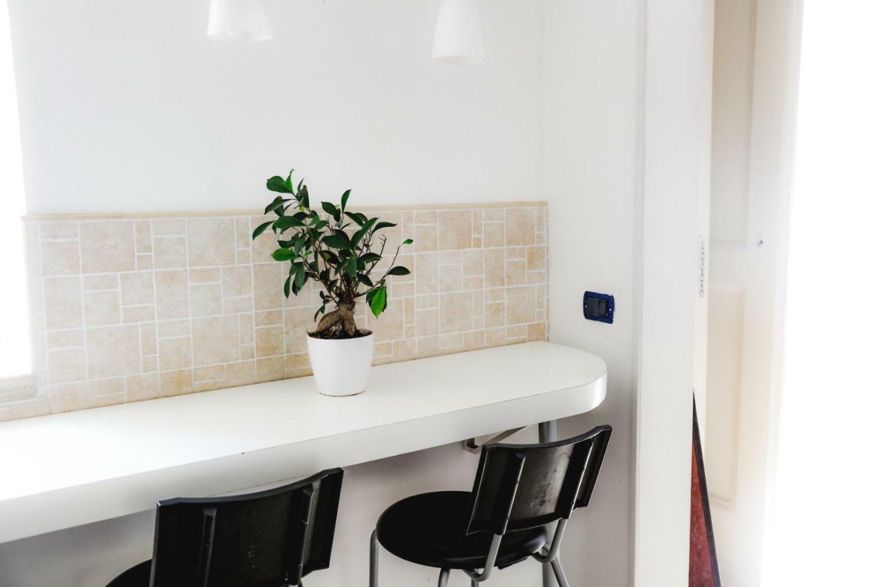ナポリ Spicchi Di Sole Bed & Breakfast エクステリア 写真