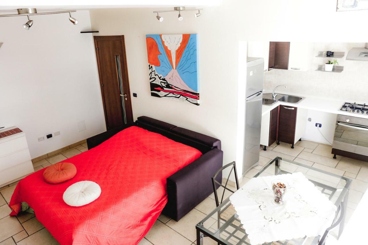 ナポリ Spicchi Di Sole Bed & Breakfast エクステリア 写真